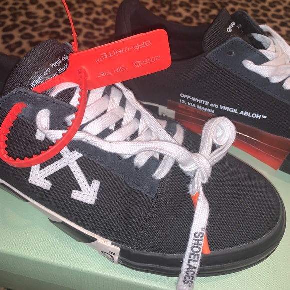 OFF-WHITE c/o Virgil Abloh vulc low top black - Picture 5 of 8